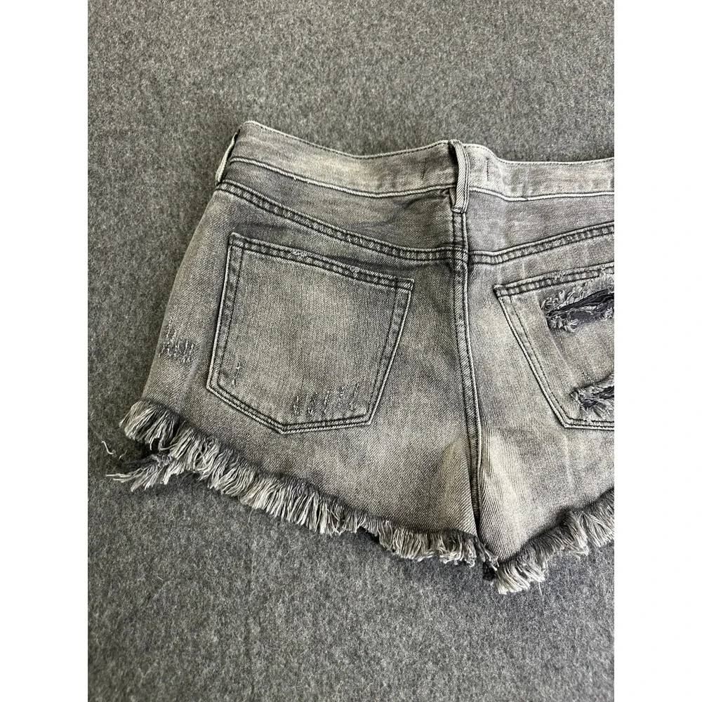 We The Free People Loving Good Vibrations Shorts Cutoff  Size 27 Distressed - Picture 12 of 16